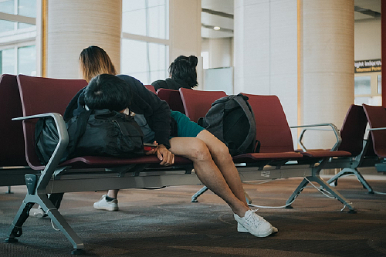 Jet Lag Recovery: I Tested 12 Methods Across 8 Time Zones