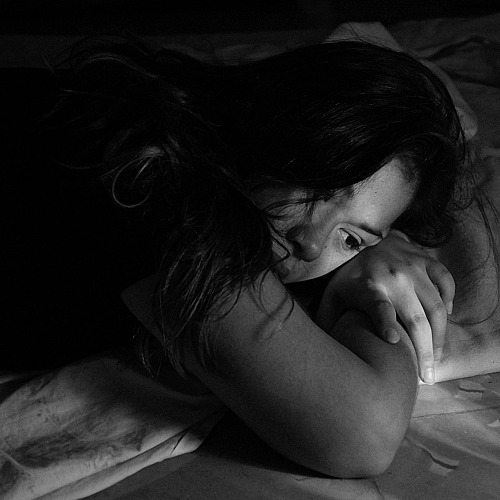 8 Symptoms Women Are Often Told to Accept As “Normal” (But Shouldn’t)